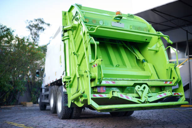 Best Yard Cleanup Services  in Hawkinsville, GA